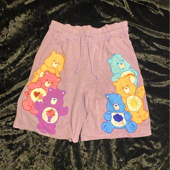 BERSHKA CARE BEAR SHORTS - Picture 3 of 6